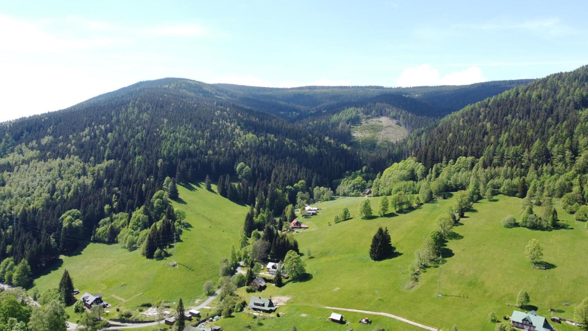 Roubenka U 2 Pratel Villa Pec pod Sněžkou Værelse billede